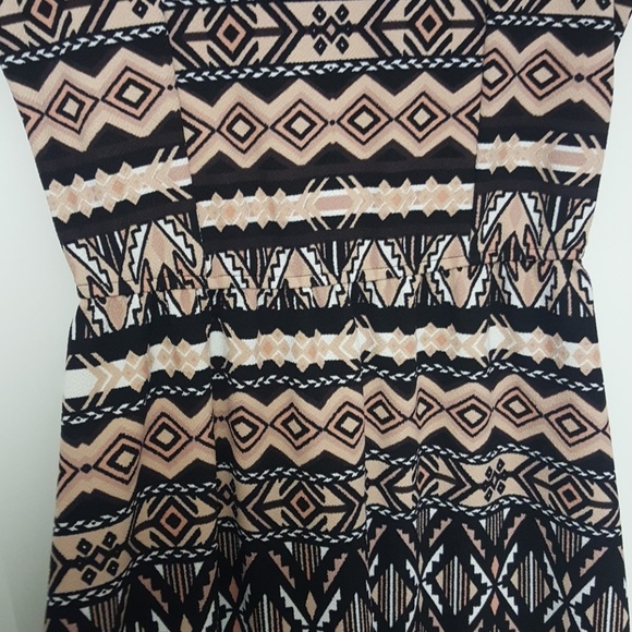 Dress - Picture 3 of 6